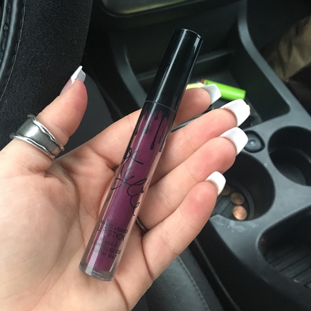 Kylie lip kit- kourt k