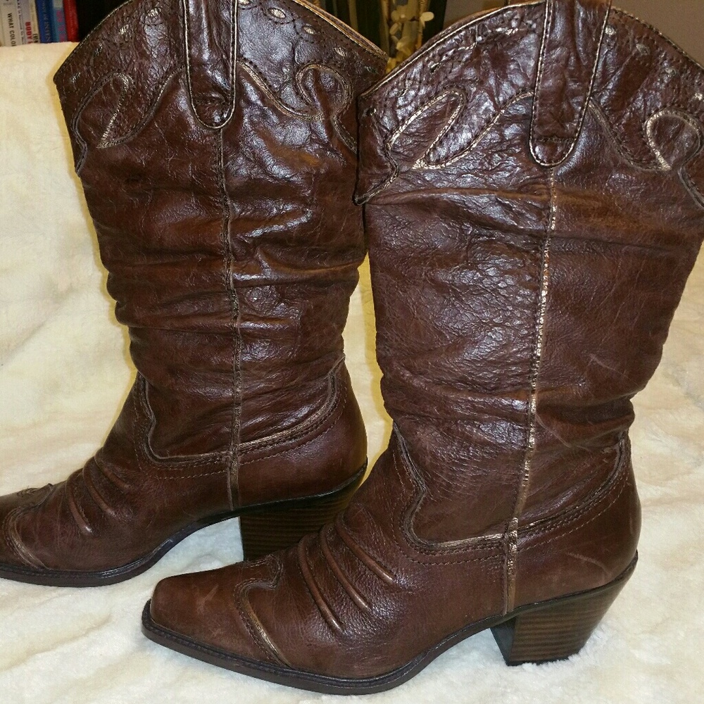 Very Volitile Brown boots