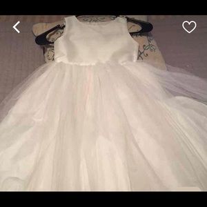 Girls dress