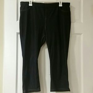 Vera Wang Capri Jeggings