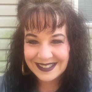 Meet your Posher, Ramona