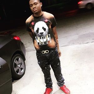 Meet your Posher, Drew