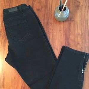 High Rise Skinny jeans Kenneth Cole Reaction