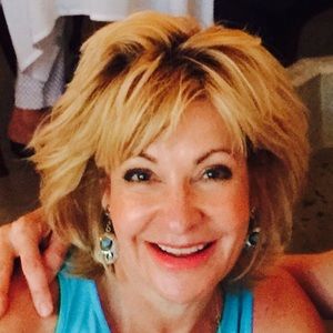 Meet your Posher, Diane