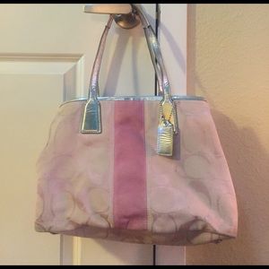 Coach signature print