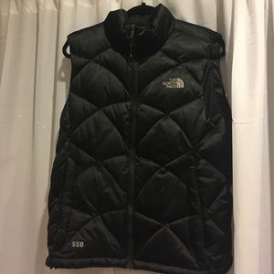 Northface Women's Vest 550 Size: Medium