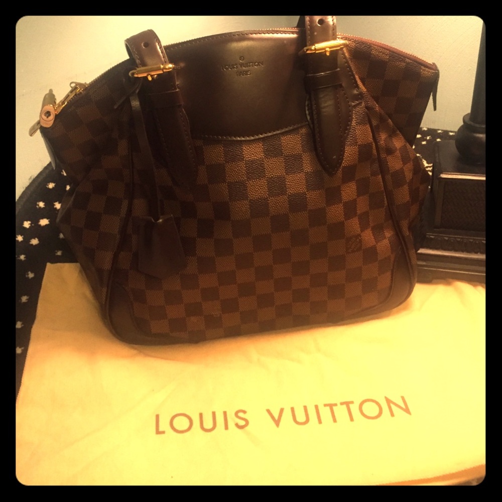 AUTHENTIC LV Damier Ebene Westminster PM.