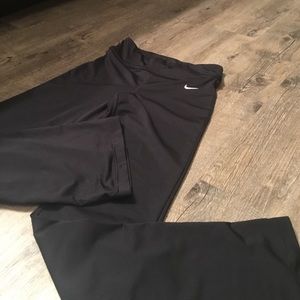 Nike Bootcut Legging-XS