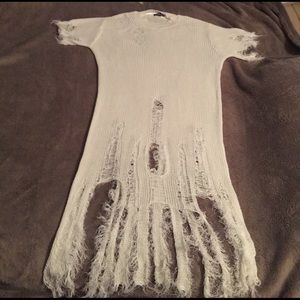 Fashion nova distressed sweater shirt