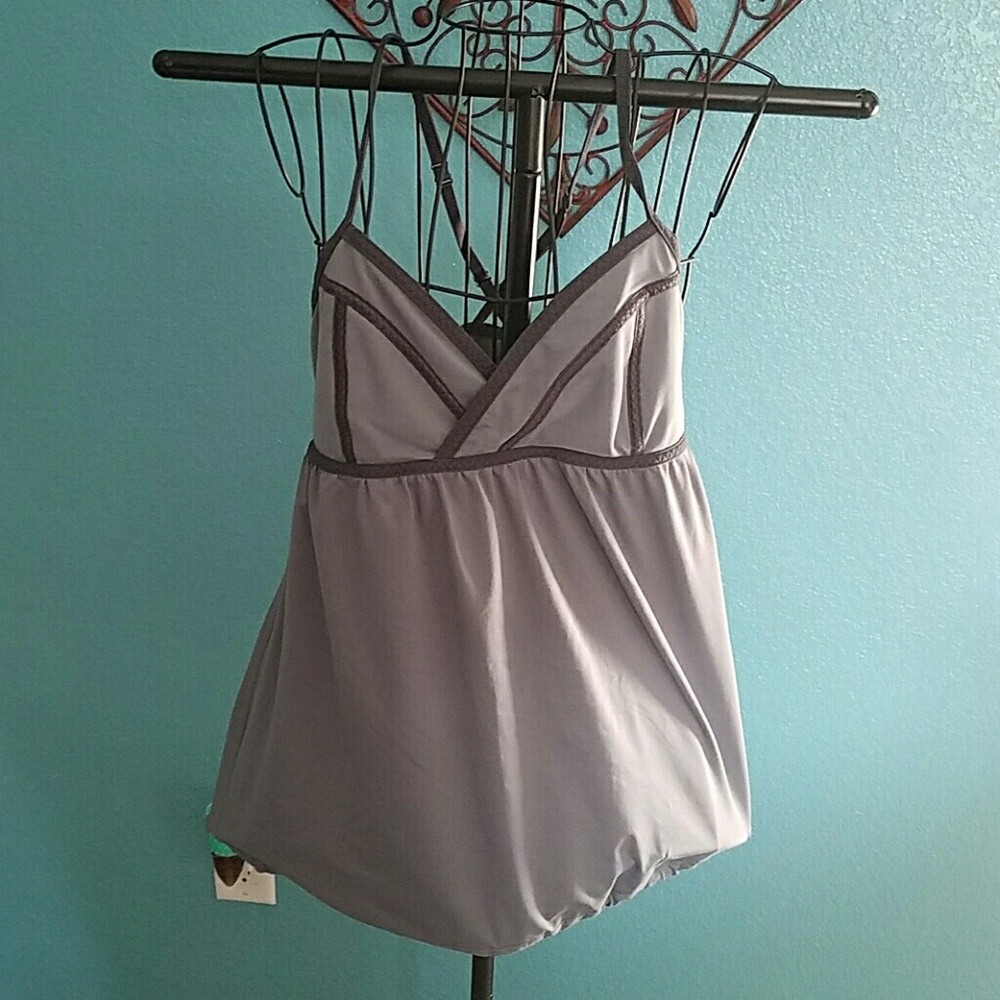 Lululemon tank with drawstring bottom
