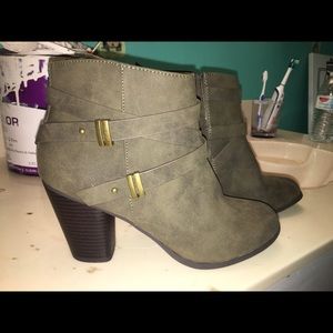 Dark green booties