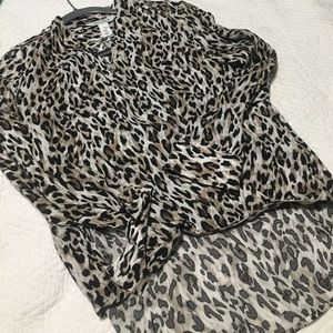 White House black market blouse