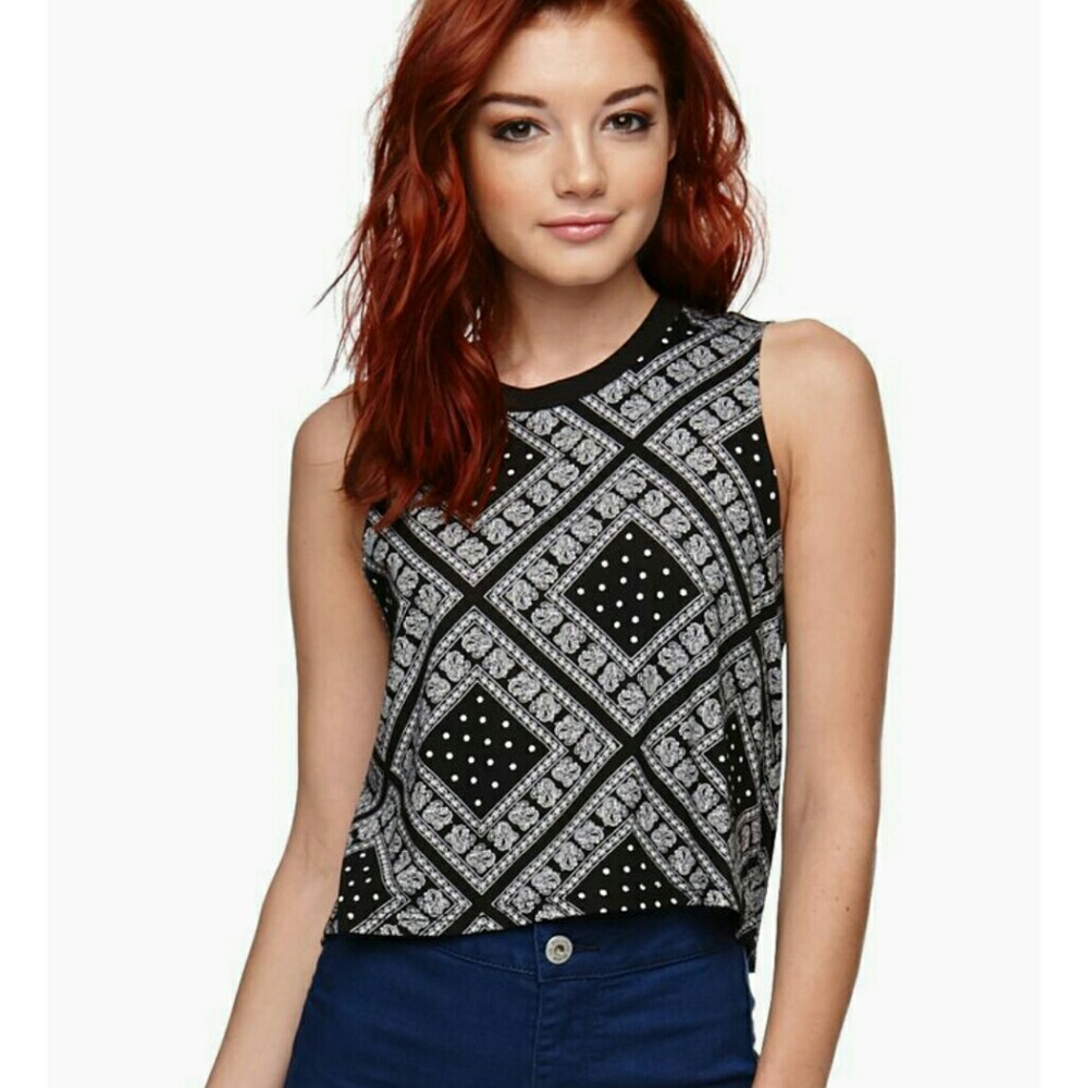 Nollie Bandana Print Muscle Tank