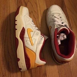 Barely worn Nike Air Force sneakers