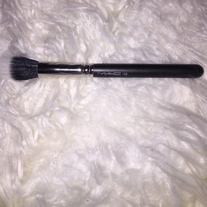 MAC 188 Small Duo Fiber Face Brush