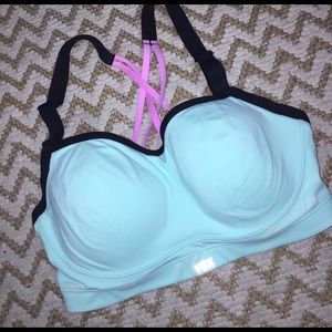 Victoria Secret Sport (sports bra)