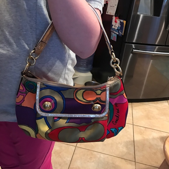 Purse - Picture 2 of 4