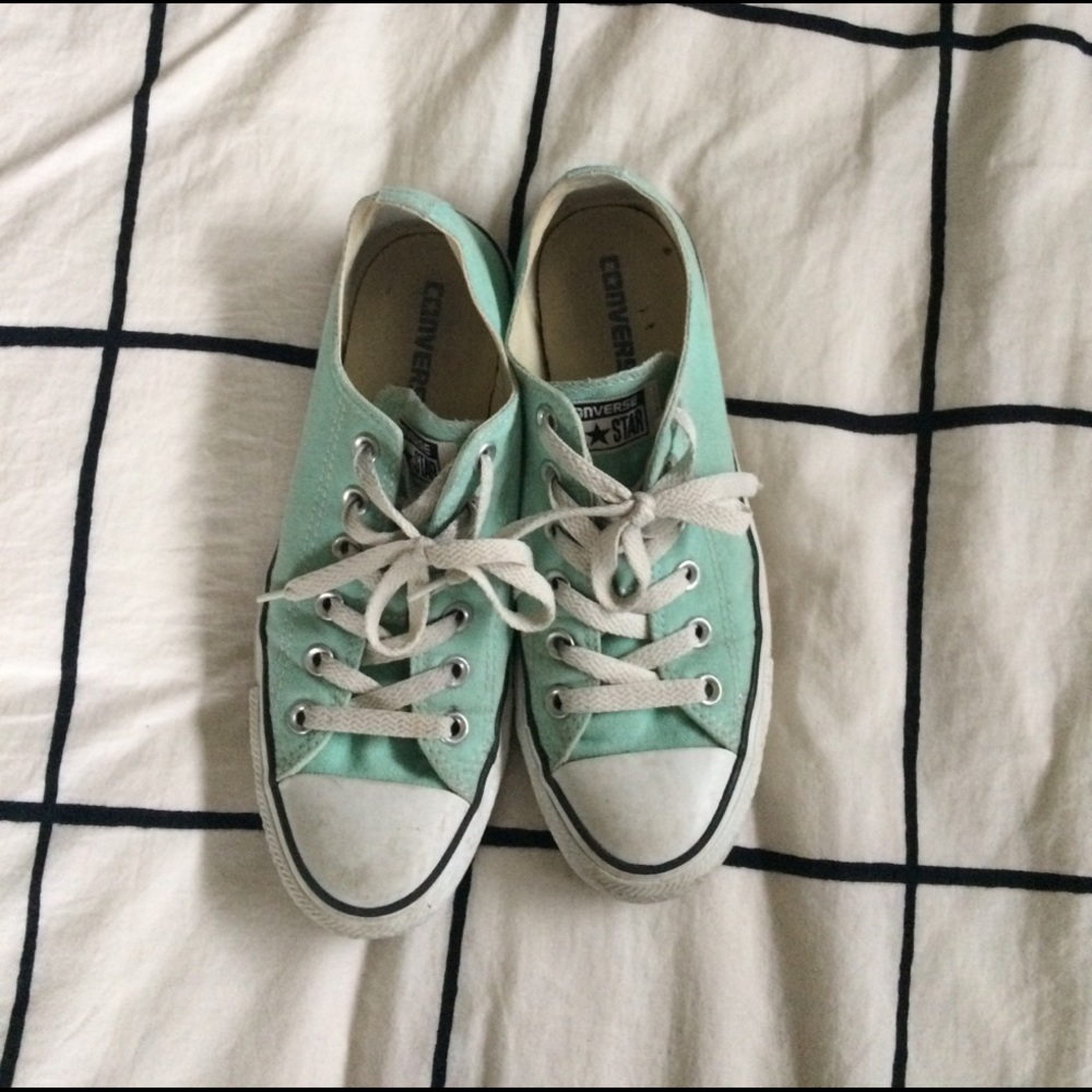 Mint green converse