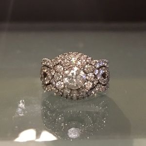 14kt white gold Neil lane wedding set