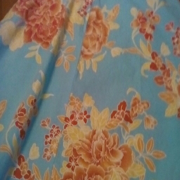Trixxi Dress - Picture 4 of 5