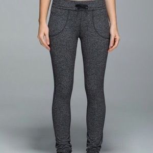 ISO LULULEMON SKINNY WILLS