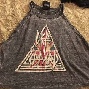 Medium sleeveless top