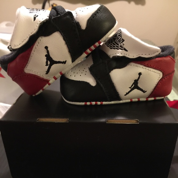 Jordan 1 crib - Picture 4 of 4
