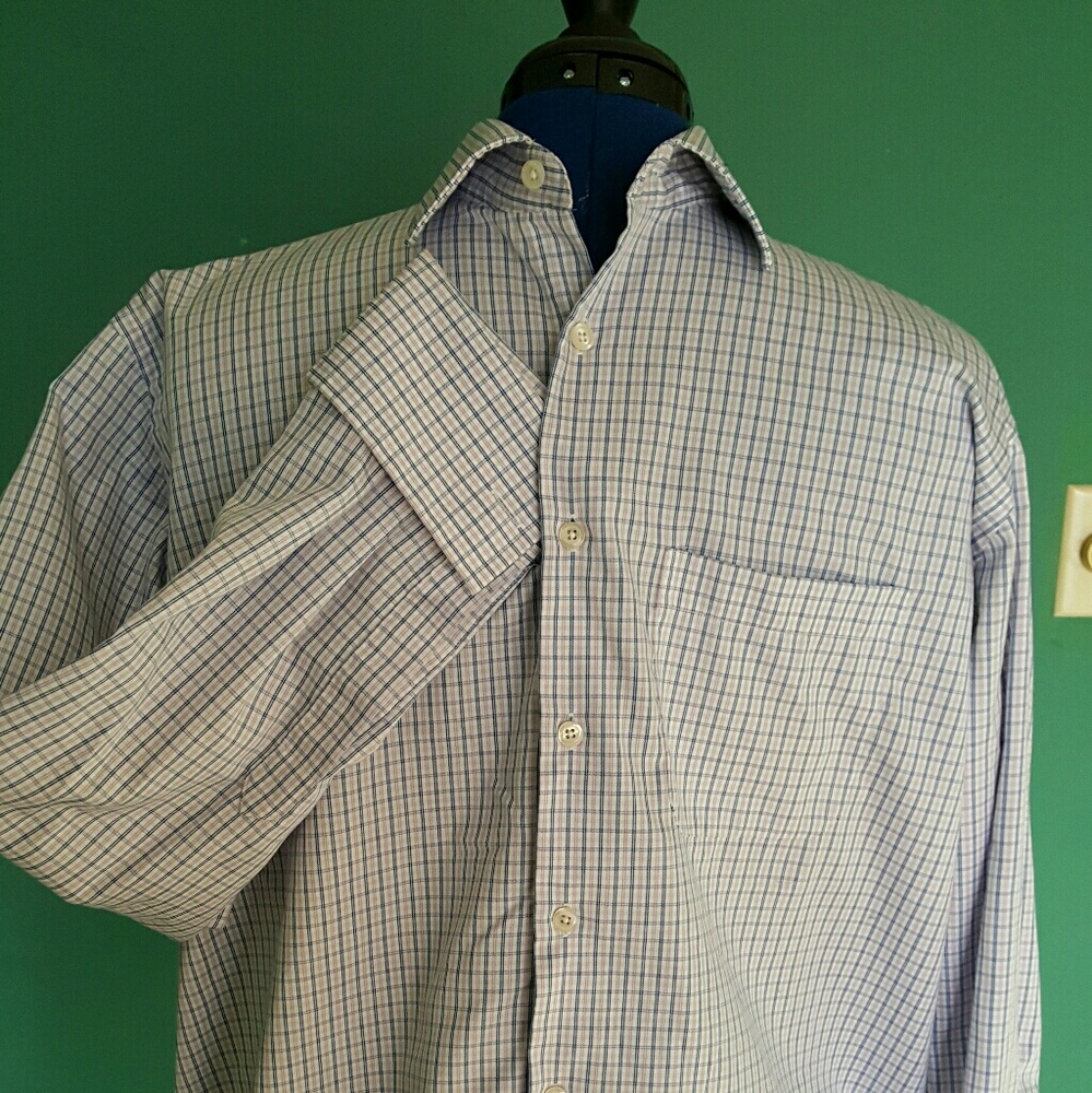 Charles Tyrwhitt men's dress shirt