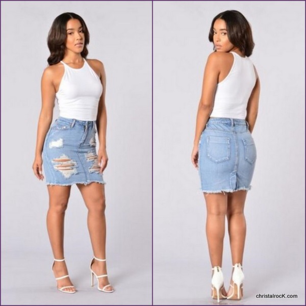 Fashion Nova denim skirt