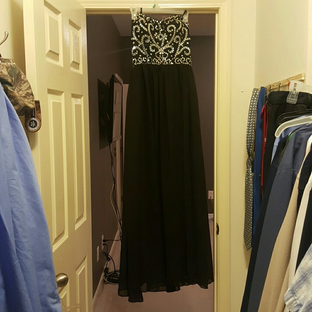 Gorgeous Prom Dress