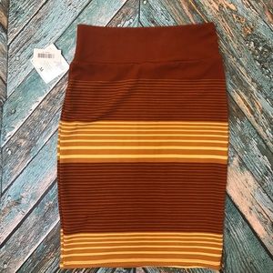 Lularoe Cassie Skirt M
