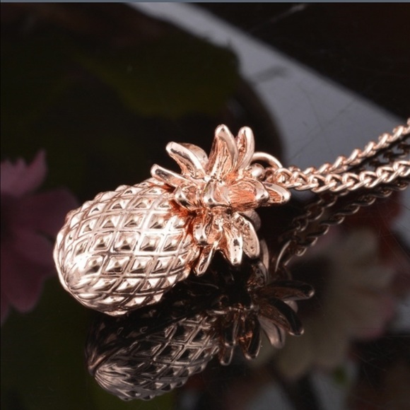 Pineapple Rose Gold  Necklace - Picture 3 of 3