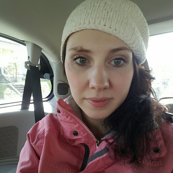 Meet your Posher, Randi - Picture 2 of 2