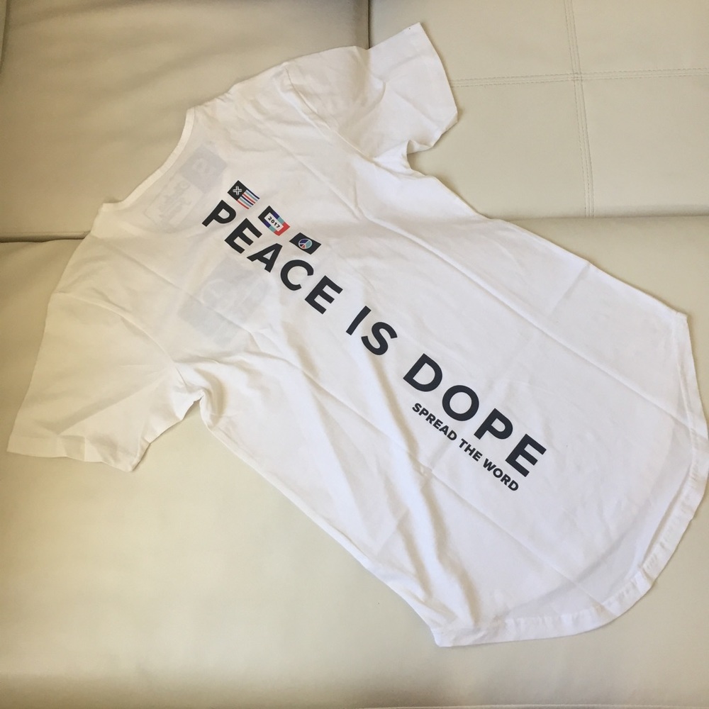 ⭐️⭐️⭐️⭐️⭐️ Last 1! PEACE IS DOPE scoop tee 🆕 - Picture 5 of 8