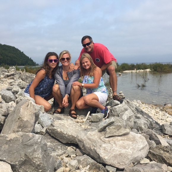 Meet your Posher, Karen - Picture 5 of 8