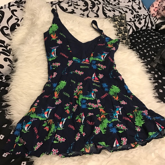 Hollister top - Picture 3 of 4