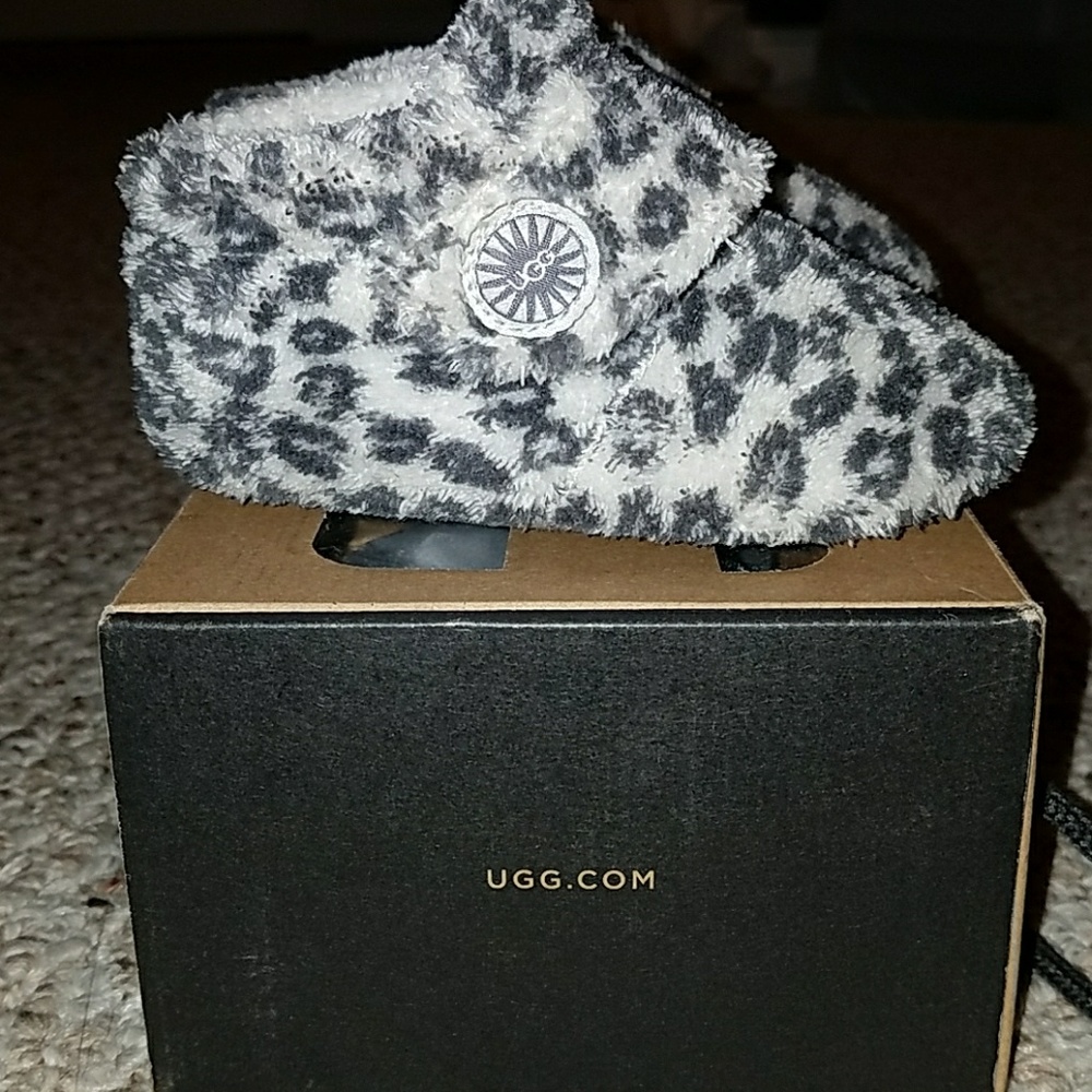 White and Grey Ugg Leopard Slippers