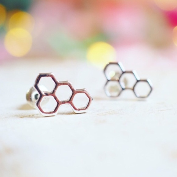 Twilight Gypsy Collective Jewelry - Silver Honeycomb Earrings