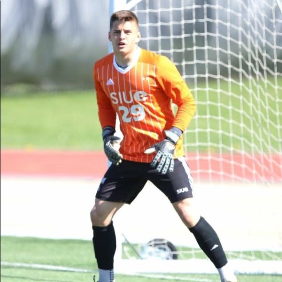 Meet your Posher, Joey - Picture 2 of 6