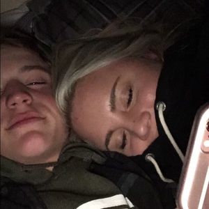 Meet your Posher, Cade