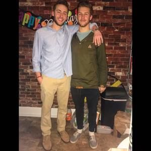 Meet your Posher, Brady