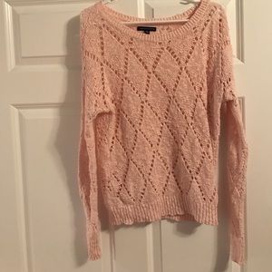 Light pink, lightweight sweater America eagle
