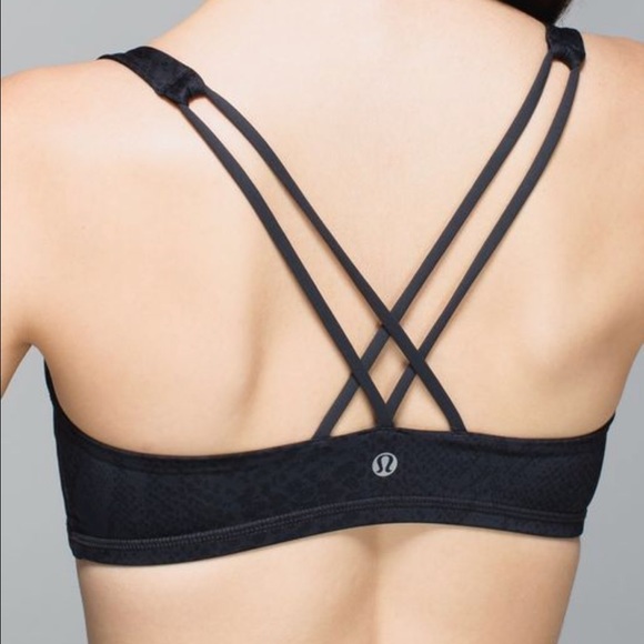 lululemon athletica Tops - Lululemon free to be bra