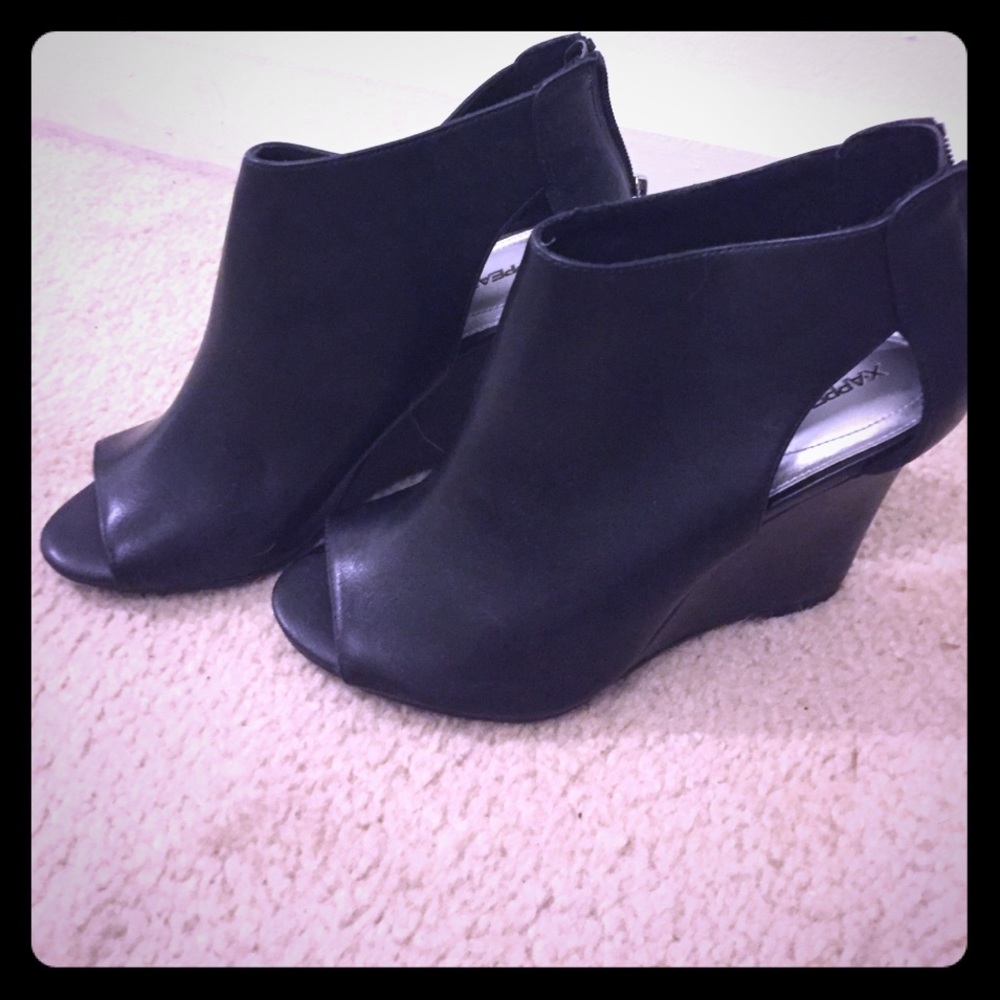 Black wedge open toe heels