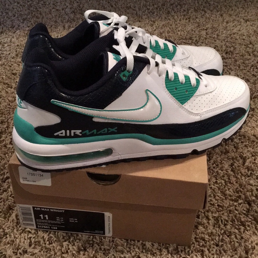 Brand new Men's Nike Air Max