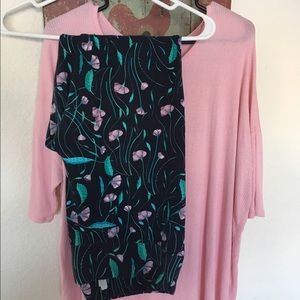 Sold 🆘Floral T/C Leggings ONLY. FIRM Price🌸