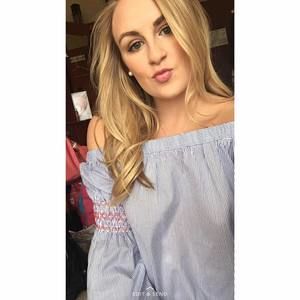 Meet your Posher, Elizabeth