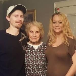 Meet your Posher, Tabitha