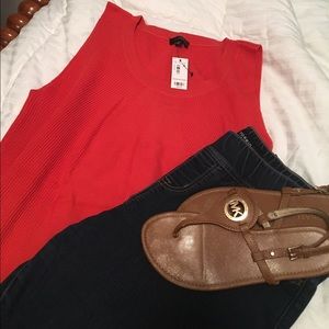 NWT The Limited Sleeveless Orange Sweater Top. XL