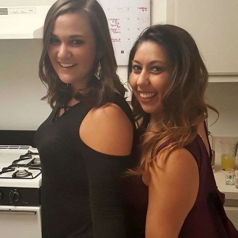 Meet your Posher, Monica